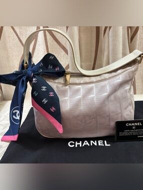 🆕 Chanel New Travel Line Shoulder Bag 👜